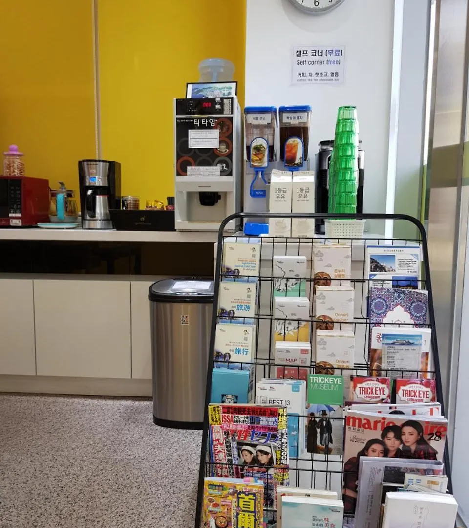 24 Guesthouse Nampo Station Busan 2*,